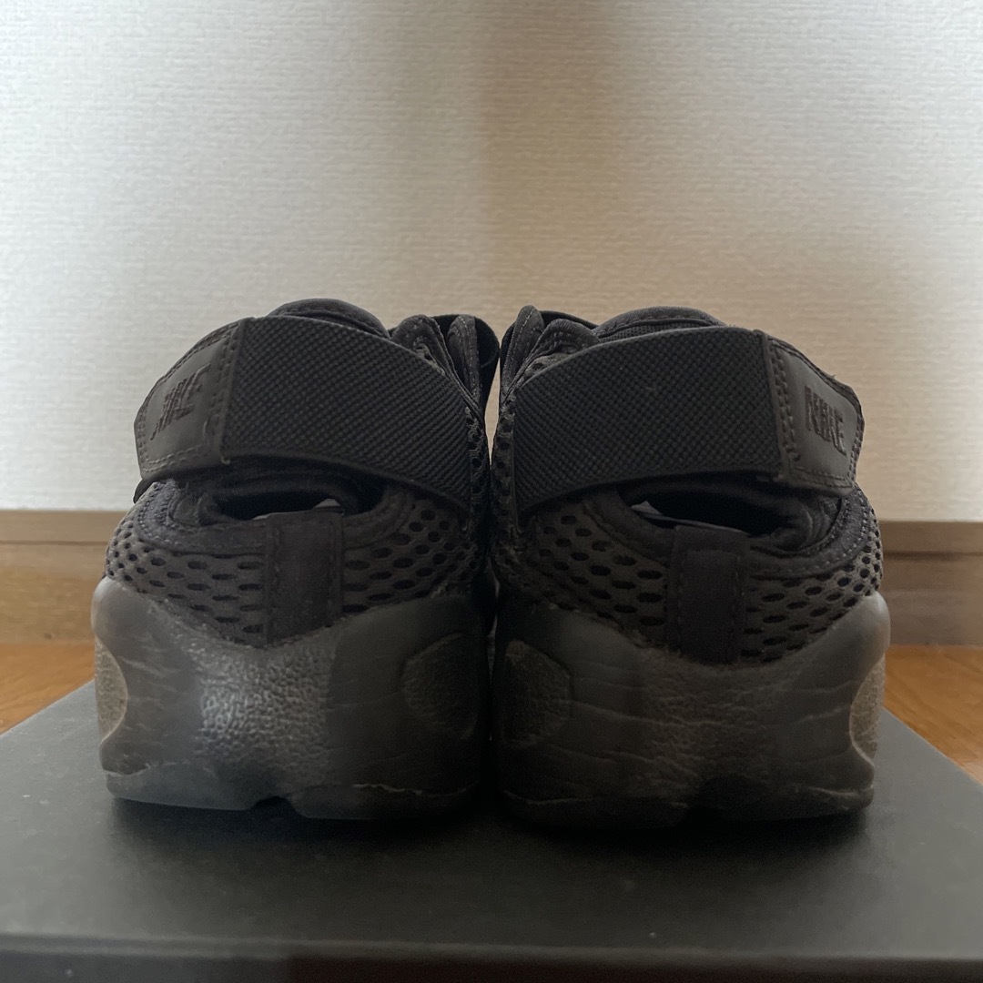 NIKE(ナイキ)のおーくん様専用【中古】 ナイキ AIR RIFT エアリフト ブラック +おまけ メンズの靴/シューズ(サンダル)の商品写真