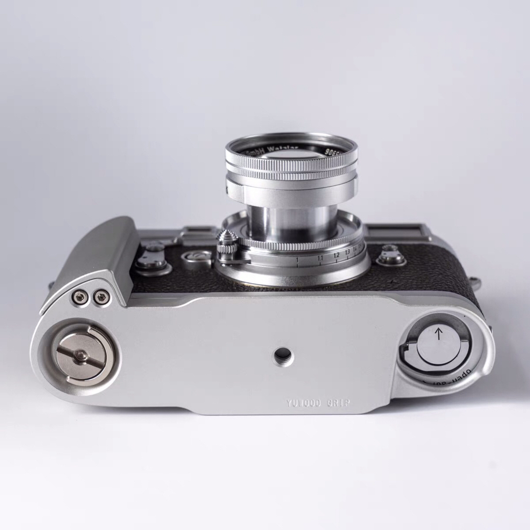 LEICA ライカm1/m2/m3/m4/m6/m7/mp用 ハンドグリップの通販 by LEICA ライカm1/m2/m3/m4/m6/m7/mp用 ハンドグリップの通販 by