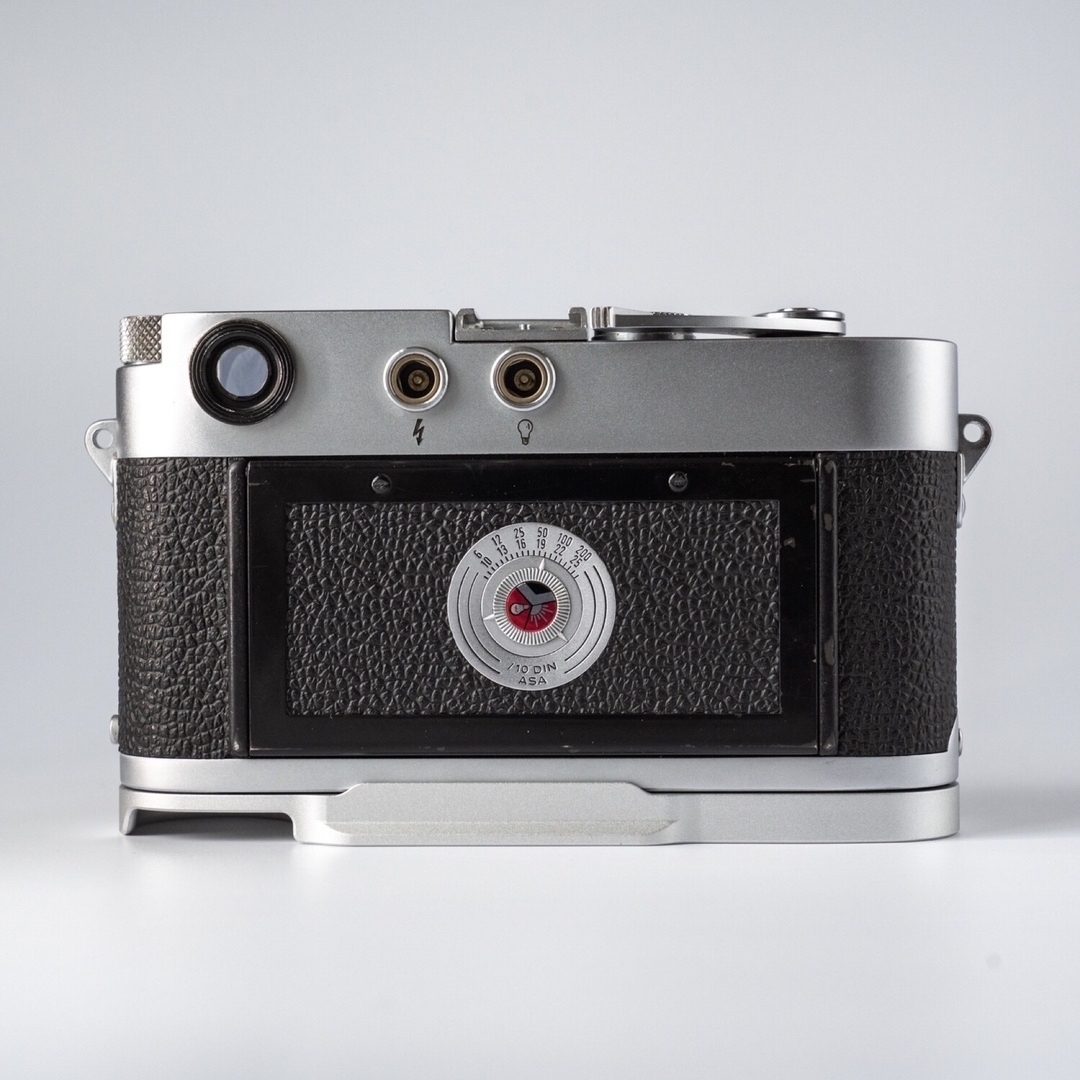 LEICA ライカm1/m2/m3/m4/m6/m7/mp用 ハンドグリップの通販 by LEICA ライカm1/m2/m3/m4/m6/m7/mp用 ハンドグリップの通販 by