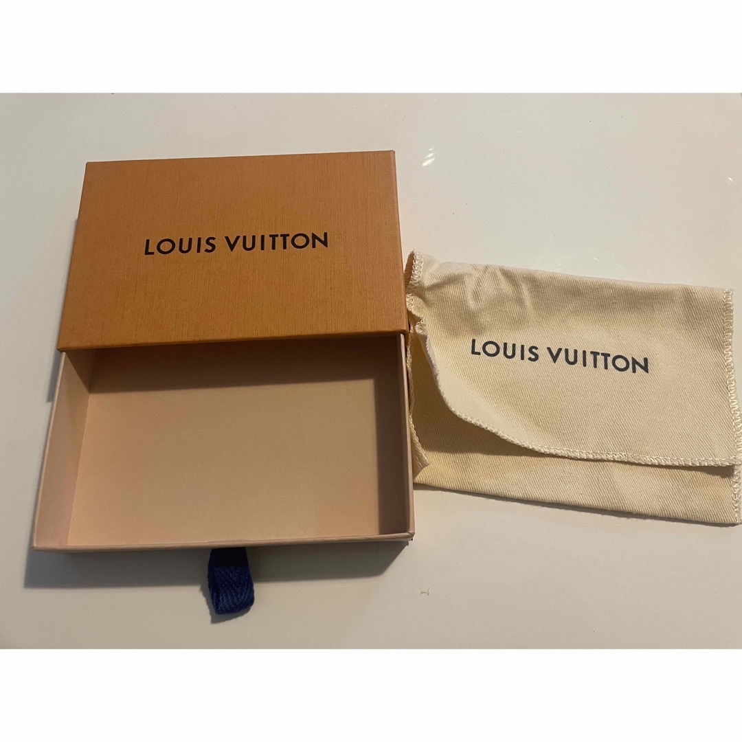 LOUIS VUITTON 財布の空き箱 - ショップ袋