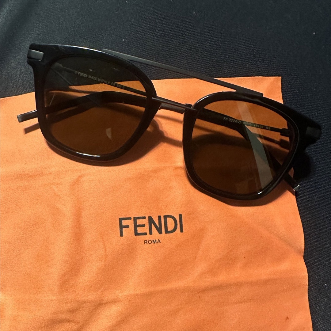 FENDI(フェンディ)のFENDI サングラス メンズのファッション小物(サングラス/メガネ)の商品写真