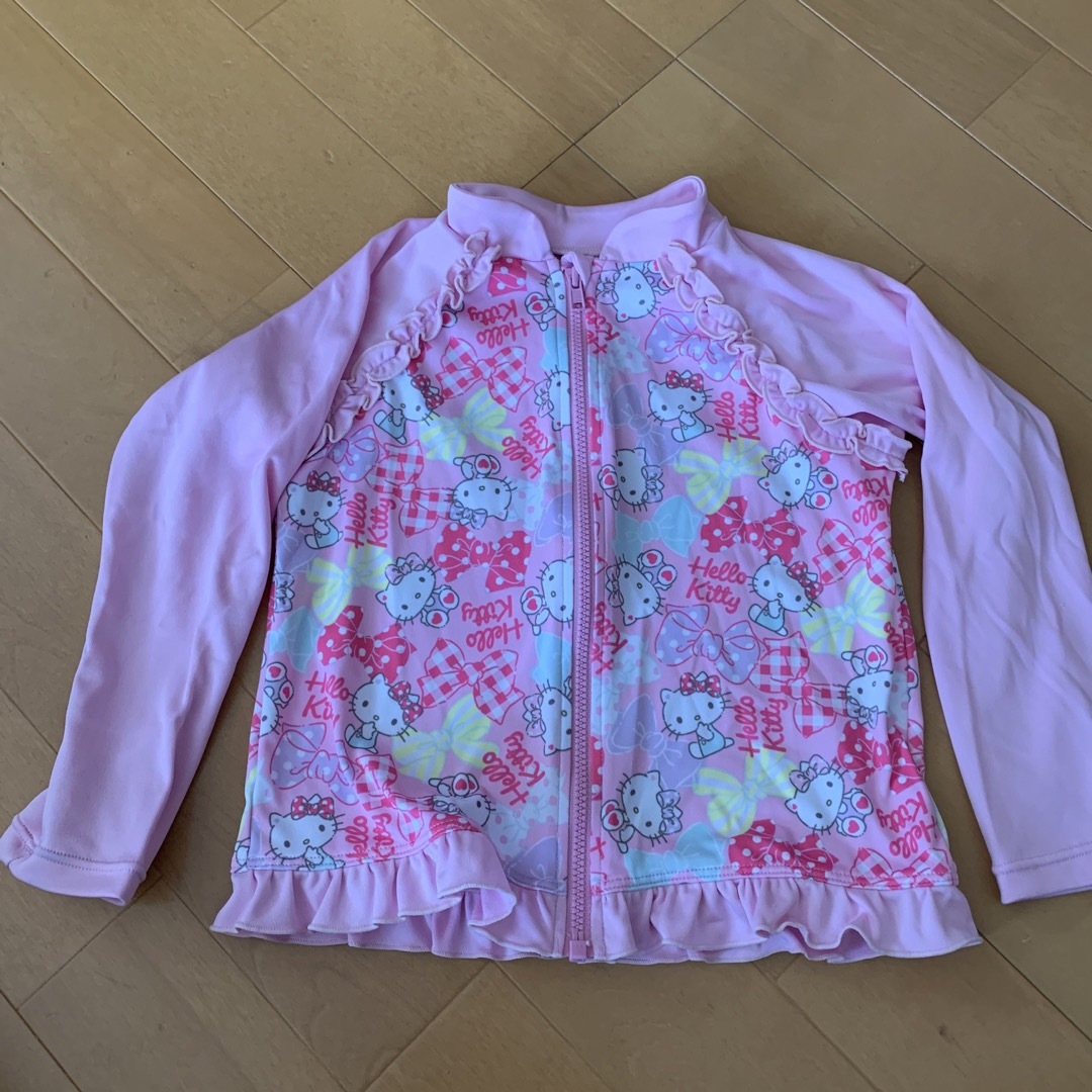 サンリオ(サンリオ)のハローキティ　ラッシュガード キッズ/ベビー/マタニティのキッズ服女の子用(90cm~)(その他)の商品写真