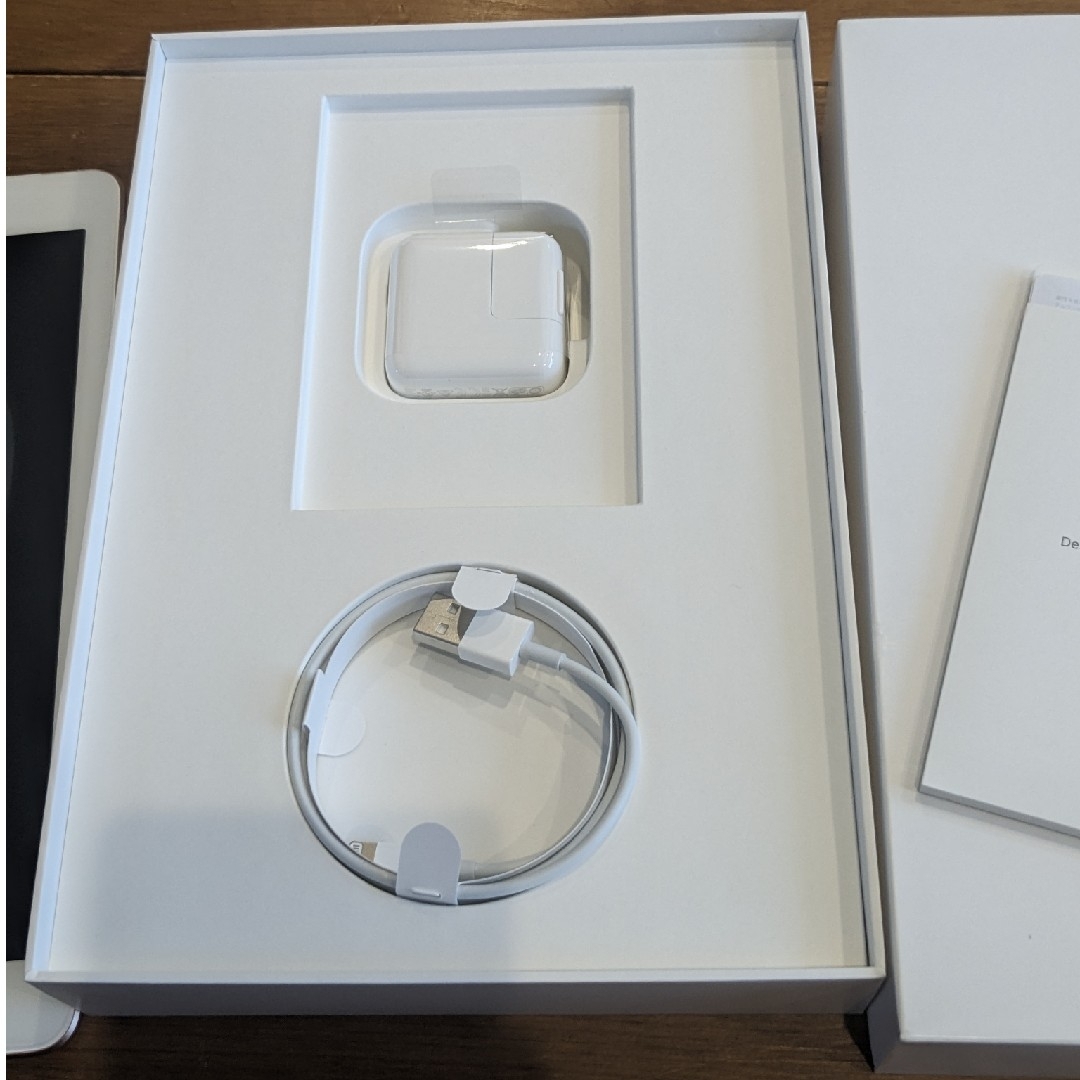 iPad 第6世代 Cellularモデル 32GB ゴールド iPad 第6世代 Cellularモデル 32GB ゴールド