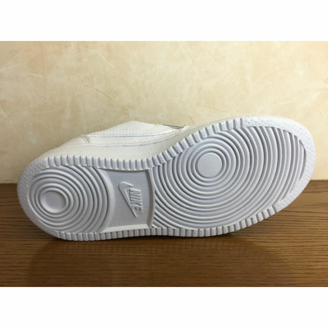 NIKE(ナイキ)のナイキ コートバーロウLOW SL PSV 靴 20,5cm 新品 (616) キッズ/ベビー/マタニティのキッズ靴/シューズ(15cm~)(スニーカー)の商品写真