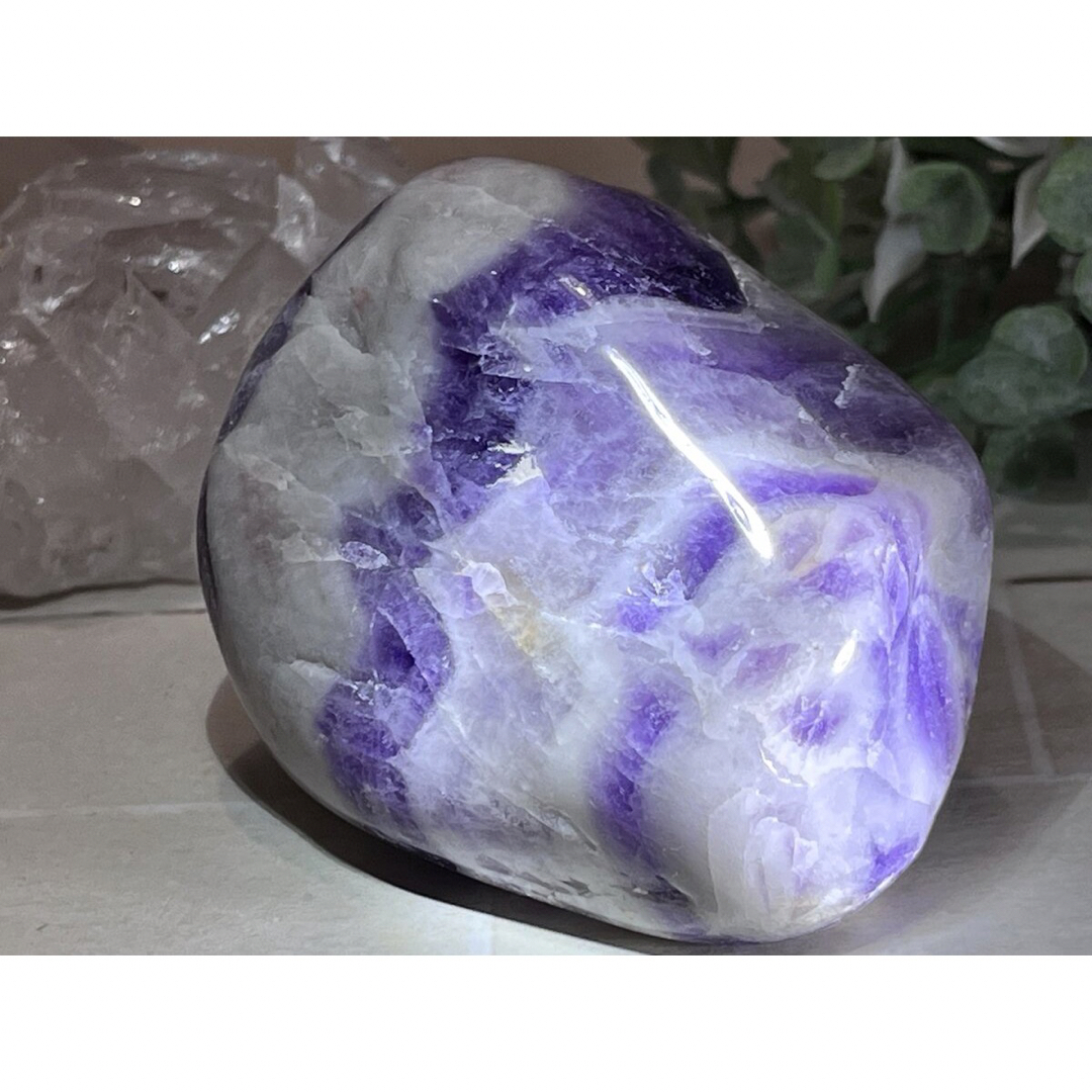 【希少】シェブロンアメジスト　ケープ　紫水晶　握り石　タンブル　原石
