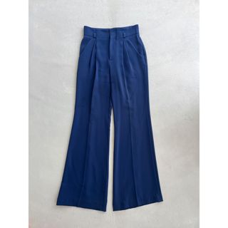 マメ(mame)の美品【mame kurogouchi】Classics Flared Pants(カジュアルパンツ)