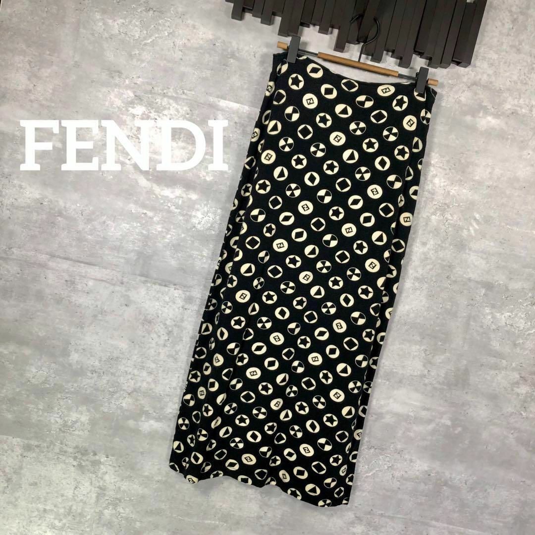 FENDI(フェンディ)の『FENDI』フェンディ (40) 総柄スカート / maglia レディースのスカート(ロングスカート)の商品写真