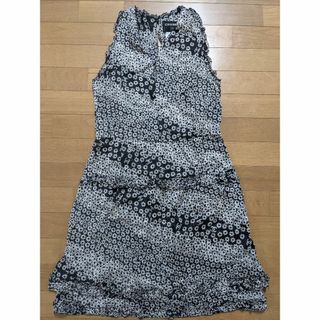 シャネル(CHANEL)の♪CHANEL♪小さな花柄＆CCマーク♪コットンワンピース♪ヴィンテージ♪(ミニワンピース)