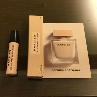 ナルシソロドリゲス(narciso rodriguez)の 新品ナルシソロドリゲス ナルシソ オードパルファム プードレ (香水(女性用))