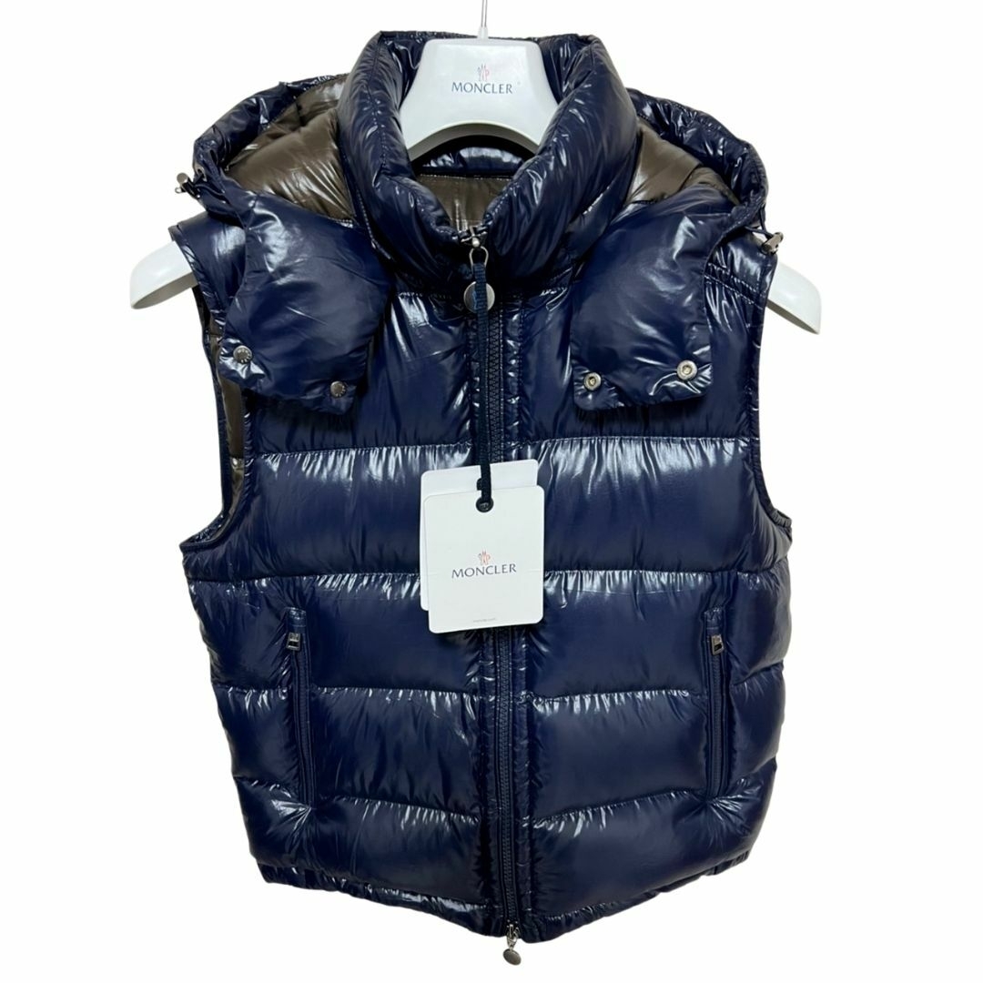 ☆未使用・本物保証☆MONCLER BORMES ダウンベスト 4 紺色　XL