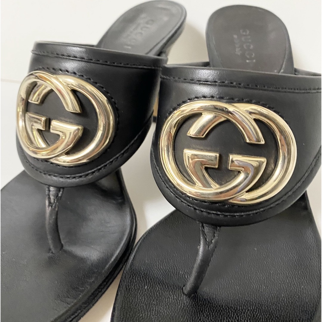 Gucci(グッチ)のGUCCI グッチ トング サンダル BRITT GG ブラック 35.5 レディースの靴/シューズ(サンダル)の商品写真