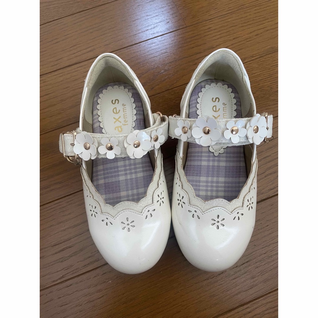 axes femme(アクシーズファム)のaxes femme エナメルパンプス ♡ フォーマル 靴 入学式 結婚式 キッズ/ベビー/マタニティのキッズ靴/シューズ(15cm~)(フォーマルシューズ)の商品写真