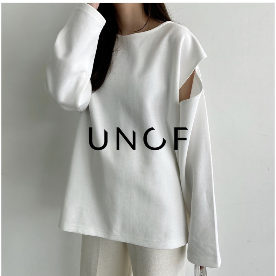 UNOF sleeve cut tops 【Black】