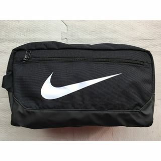 ナイキ(NIKE)のナイキ ブラジリア DM3982-010 シューズバッグ 新品 (60)(その他)