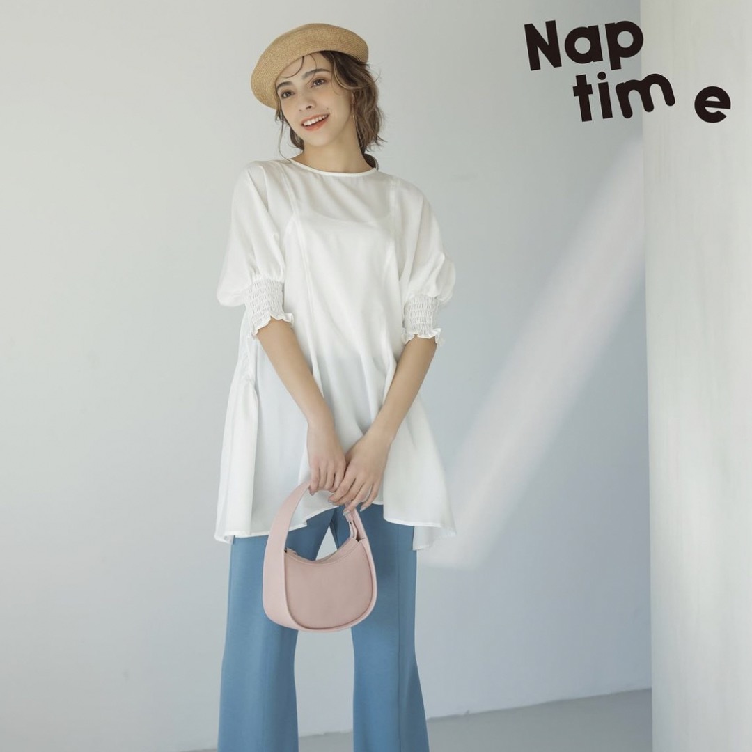 Naptime.  パフスリーブフレアブラウス  レディースのトップス(シャツ/ブラウス(半袖/袖なし))の商品写真