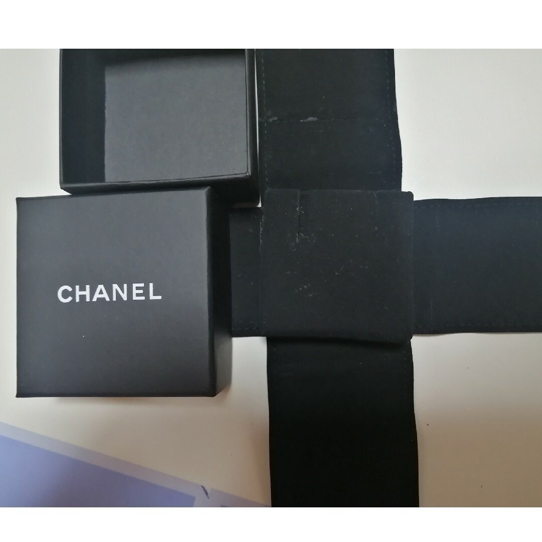 【美品】CHANEL　スタッド ピアス　ガンメタシルバー×ブラック18p　正規品