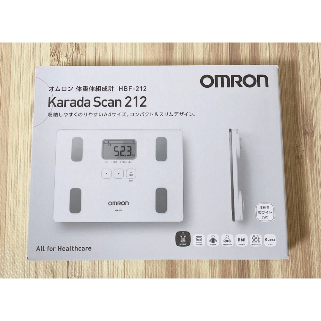 OMRON(オムロン)のOMRON オムロン 体重体組成計 カラダスキャン ホワイト HBF-212 スマホ/家電/カメラの美容/健康(体重計/体脂肪計)の商品写真