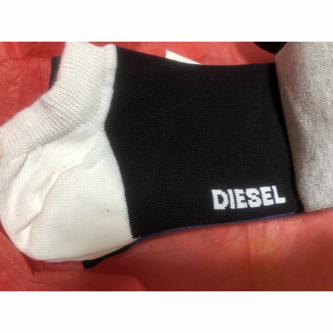 DIESEL(ディーゼル)のブラックサファイア様 専用DIESEL スニーカーソックス 3足セット(新品) メンズのレッグウェア(ソックス)の商品写真