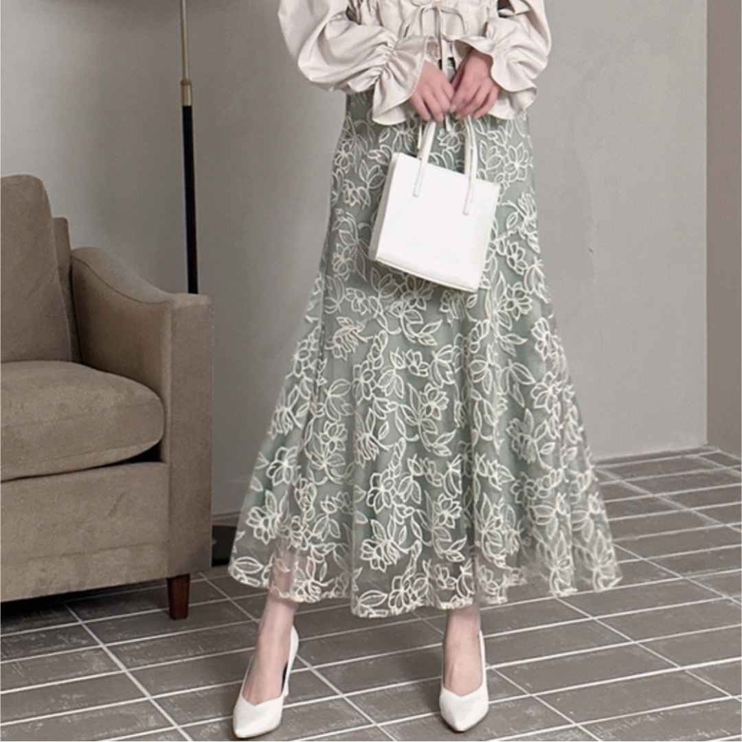 宅配便送料無料 CELINE フィービー アシンメトリー バルーンスカート