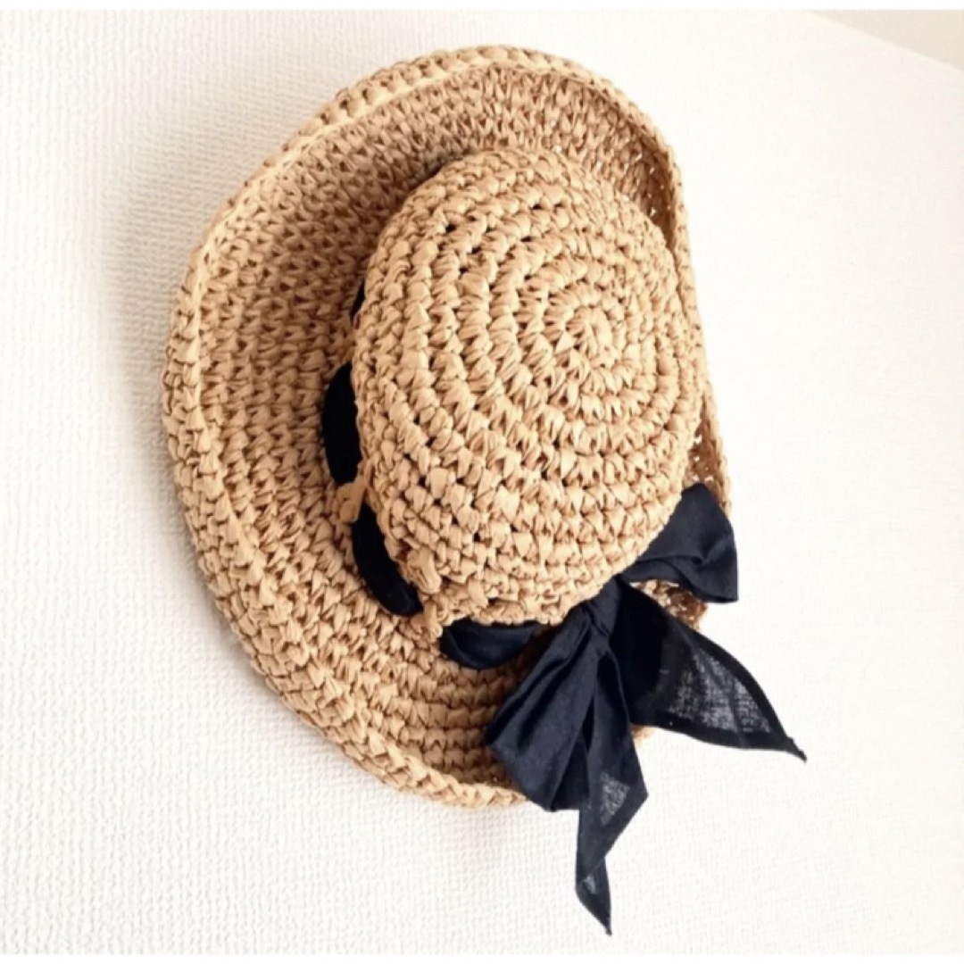 リボン麦わら帽子　ストローハット レディースの帽子(麦わら帽子/ストローハット)の商品写真