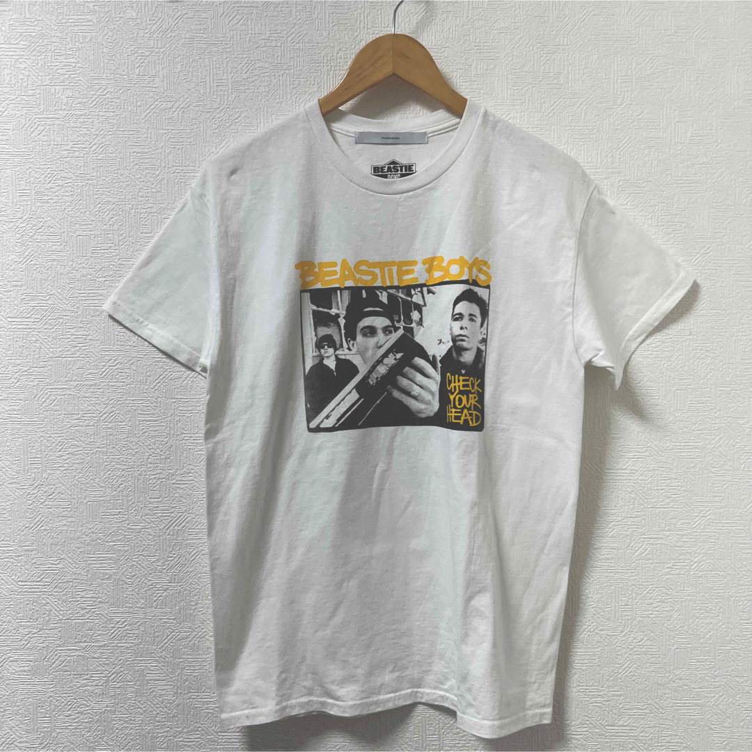 FRAMeWORK(フレームワーク)の FRAMeWORK BEASTIEBOYS バックロゴTシャツ メンズのトップス(Tシャツ/カットソー(半袖/袖なし))の商品写真