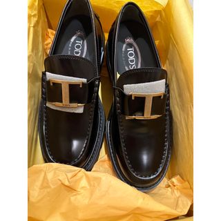 トッズ(TOD'S)のTOD.S(スリッポン/モカシン)