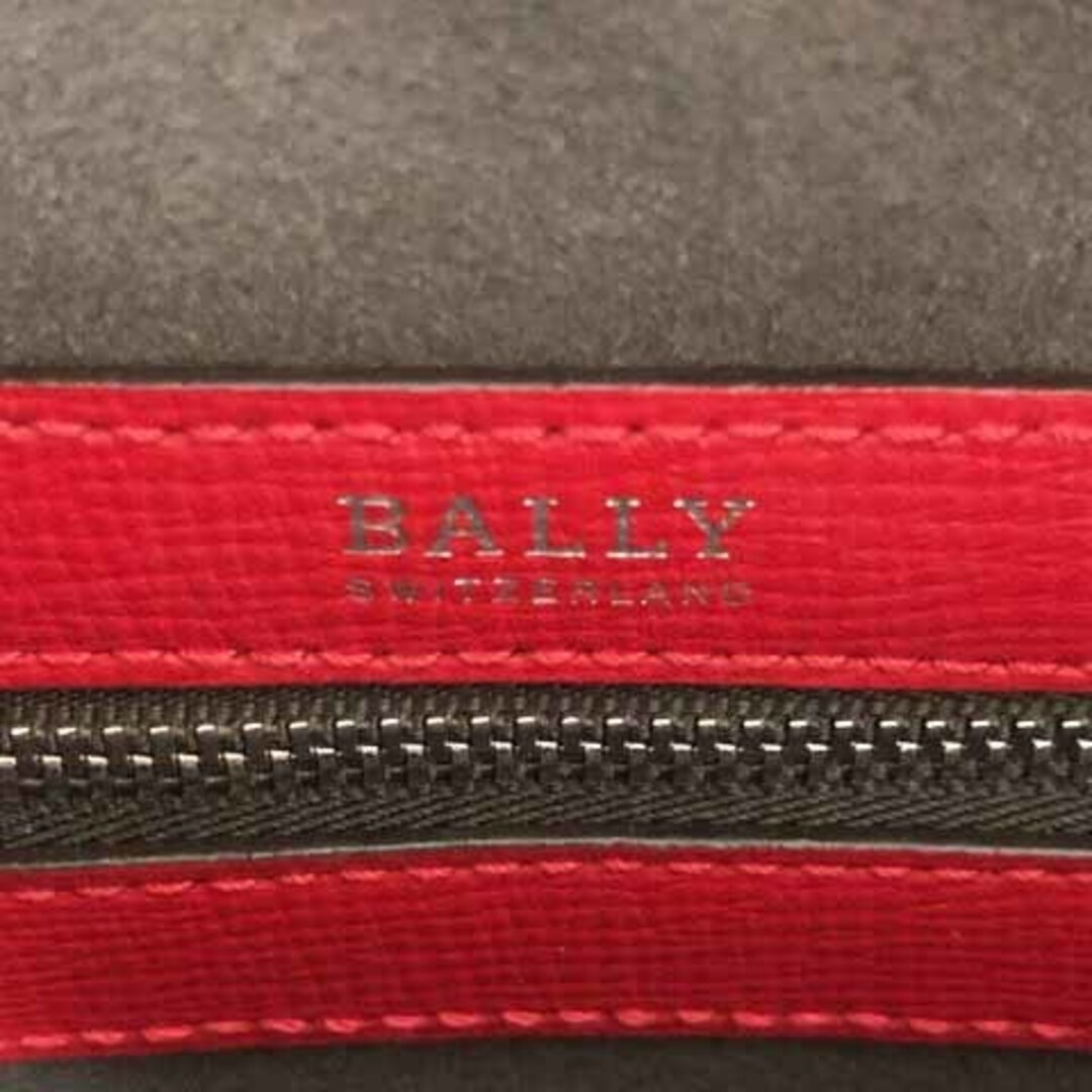 Bally(バリー)のバリー 2WAYショルダーバッグ  ハンドバッグ スクエア カデナ レッド レディースのバッグ(ショルダーバッグ)の商品写真