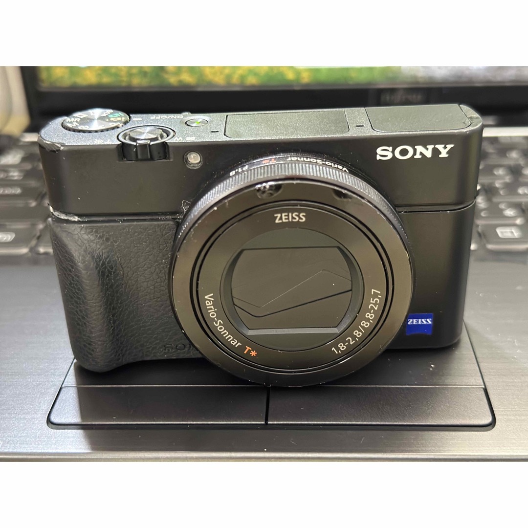 SONY(ソニー)のSony  rx100m3  スマホ/家電/カメラのカメラ(コンパクトデジタルカメラ)の商品写真