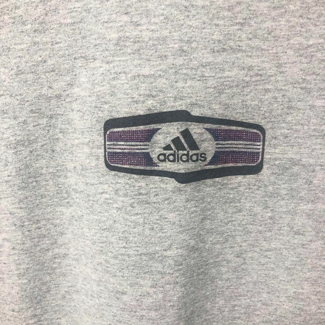 adidas(アディダス)の【adidas】Tシャツ ワンポイント ビッグロゴ グレー US古着 メンズのトップス(Tシャツ/カットソー(半袖/袖なし))の商品写真