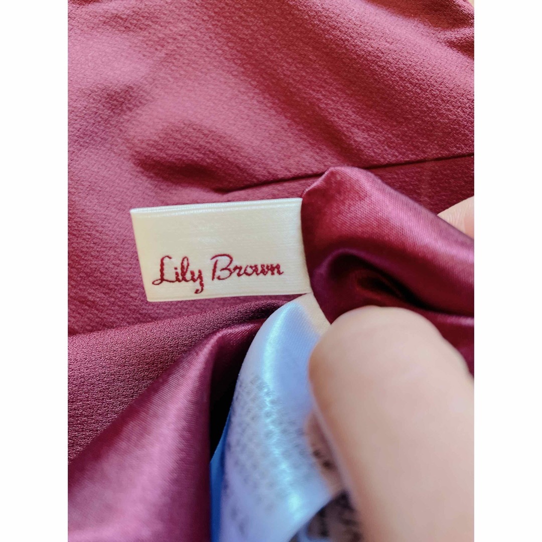 Lily Brown(リリーブラウン)のLily Brown  ワンピース　ベルト レディースのフォーマル/ドレス(ミニドレス)の商品写真