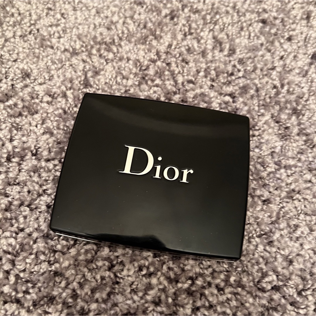 Dior(ディオール)のDIOR アイシャドウ コスメ/美容のベースメイク/化粧品(アイシャドウ)の商品写真