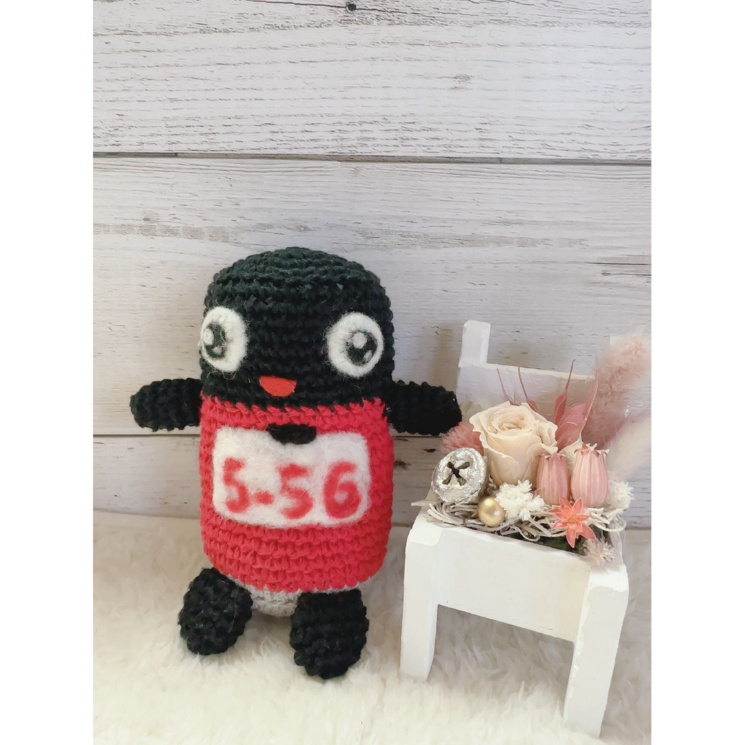 黒×赤のマスコット☆送料込 ハンドメイドのぬいぐるみ/人形(あみぐるみ)の商品写真