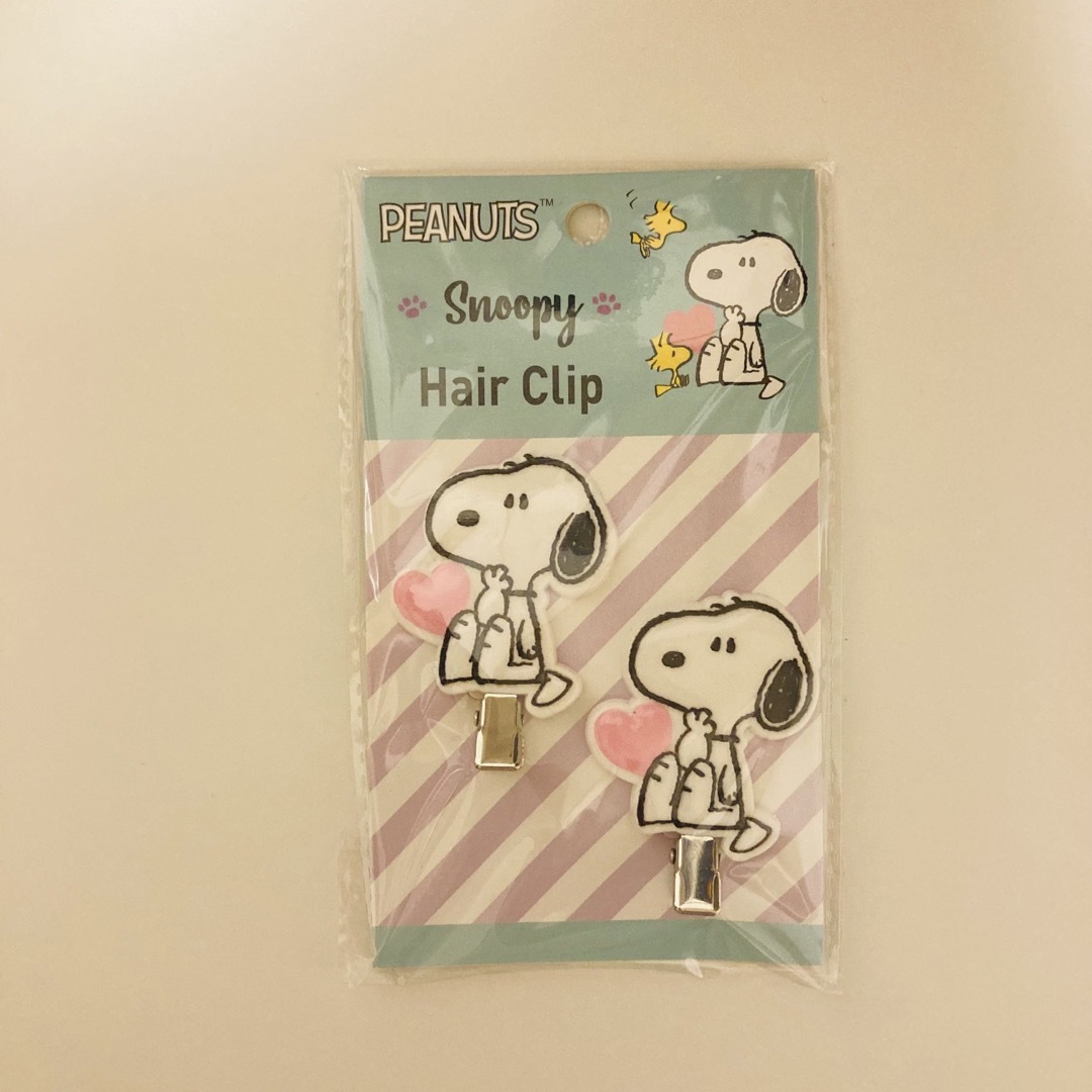 SNOOPY(スヌーピー)のスヌーピー　前髪クリップ レディースのヘアアクセサリー(ヘアピン)の商品写真