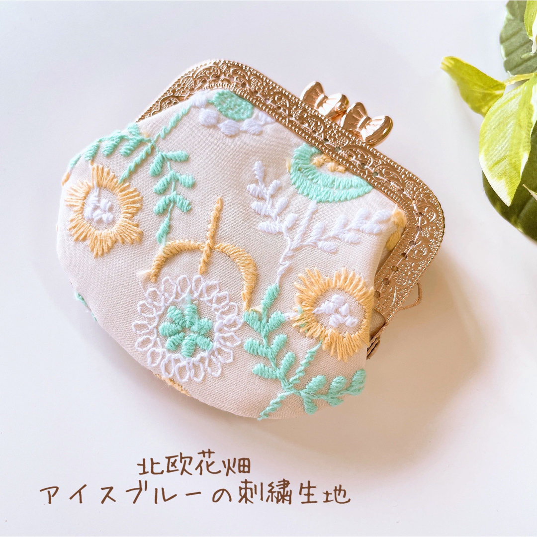 ハート口金＊ミニがま口／猫と刺繍生地／コインケースの通販 by ♡猫