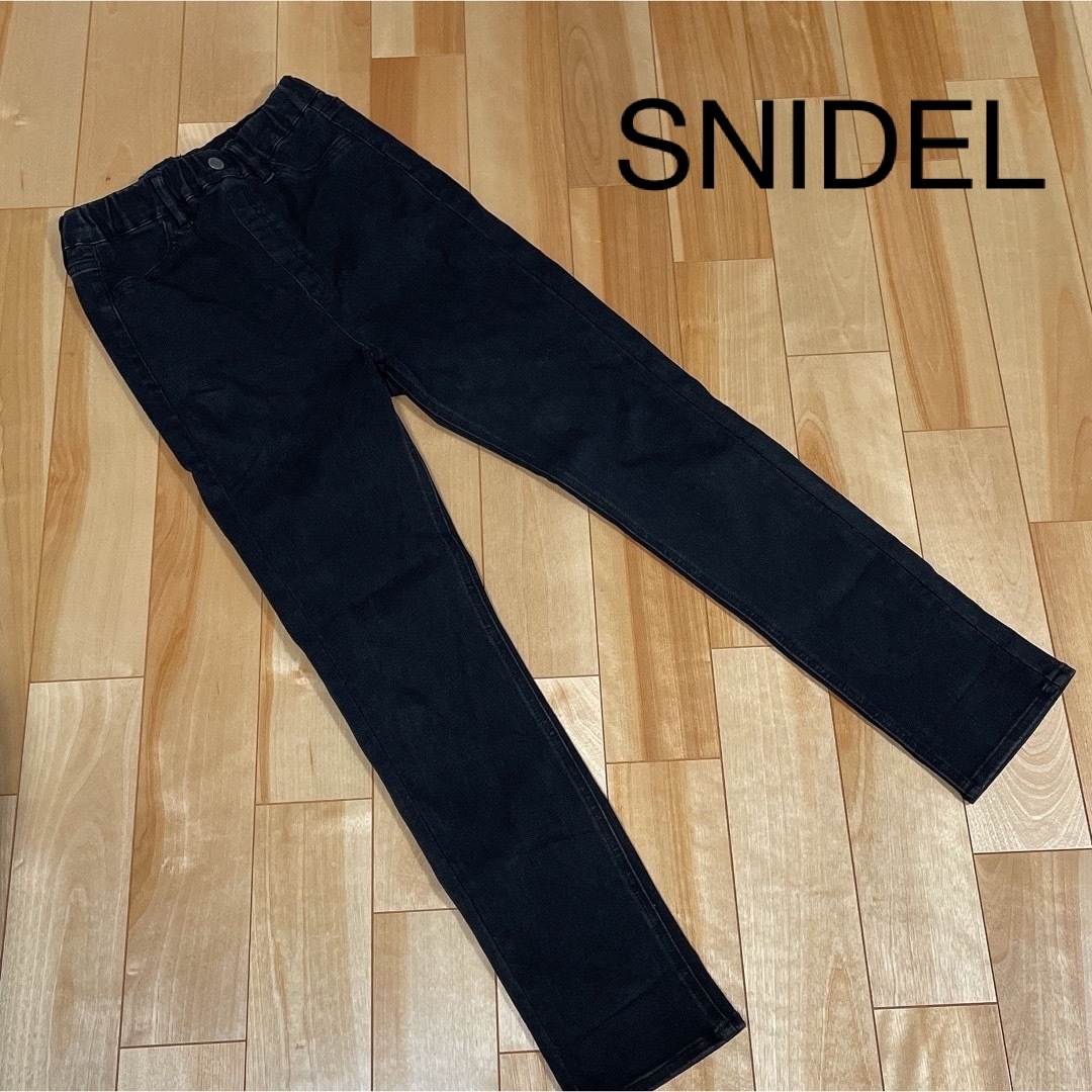 SNIDEL(スナイデル)のSNIDEL スキニージーンズ レディースのパンツ(デニム/ジーンズ)の商品写真