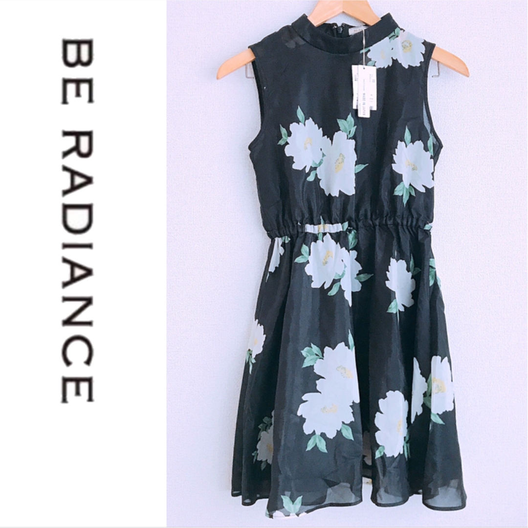 BE RADIANCE(ビーラディエンス)の〈くまふく様専用〉BE RADIANCE 花柄ノースリーブワンピース レディースのワンピース(ひざ丈ワンピース)の商品写真