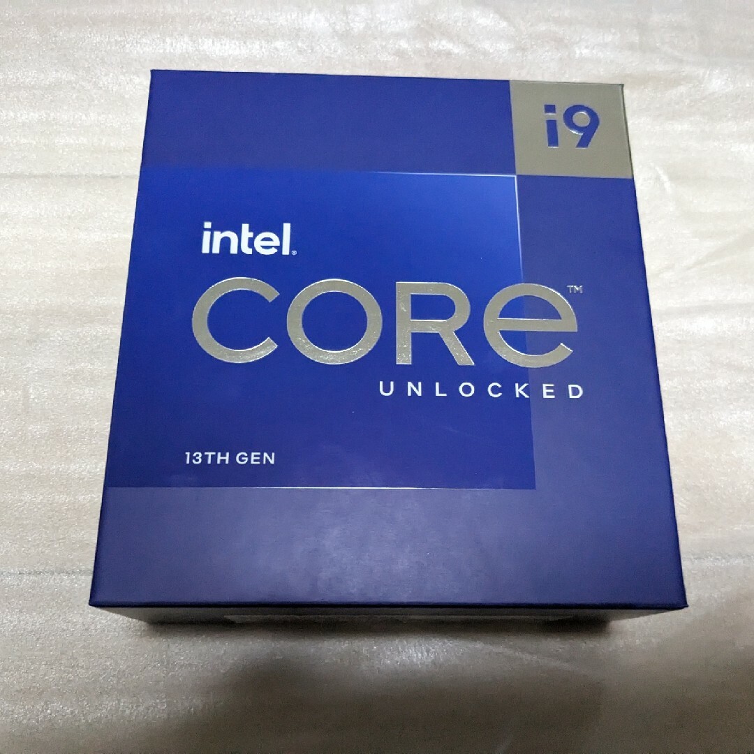 Core i9 13900K BOX3GHzソケット形状