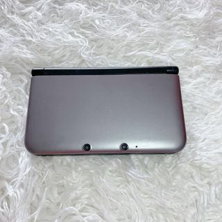 ニンテンドー3DS(ニンテンドー3DS)の3DSLL ニンテンドー シルバーXブラック 本体 す 2種類ソフトおまけ(携帯用ゲーム機本体)