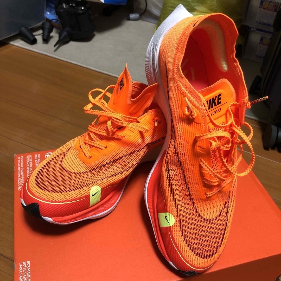 NIKE ズームエックス ヴェイパーフライネクスト%2-
