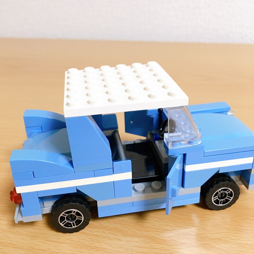 Lego(レゴ)の【匿名配送】レゴ ハリーポッター 空飛ぶ車 フォード アングリア エンタメ/ホビーのコレクション(その他)の商品写真