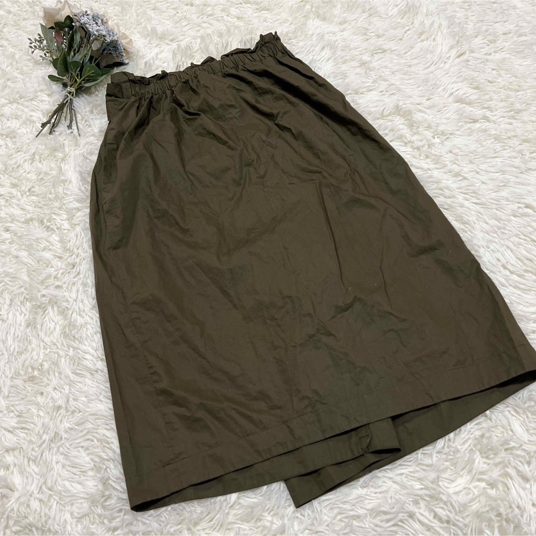 SHIPS(シップス)の【SHIPS】シップス 36 ミモレ丈 ラップ風スカート カーキ 薄手 日本製 レディースのスカート(ひざ丈スカート)の商品写真