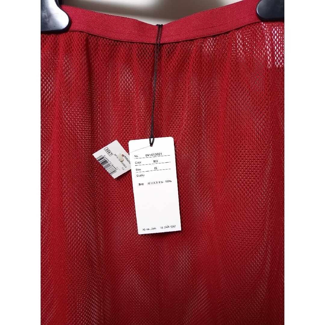G.V.G.V.(ジーヴィジーヴィ)の【新品未使用】ジーヴィジーヴィ 赤メッシュ トップス スカート セットアップ レディースのトップス(Tシャツ(長袖/七分))の商品写真