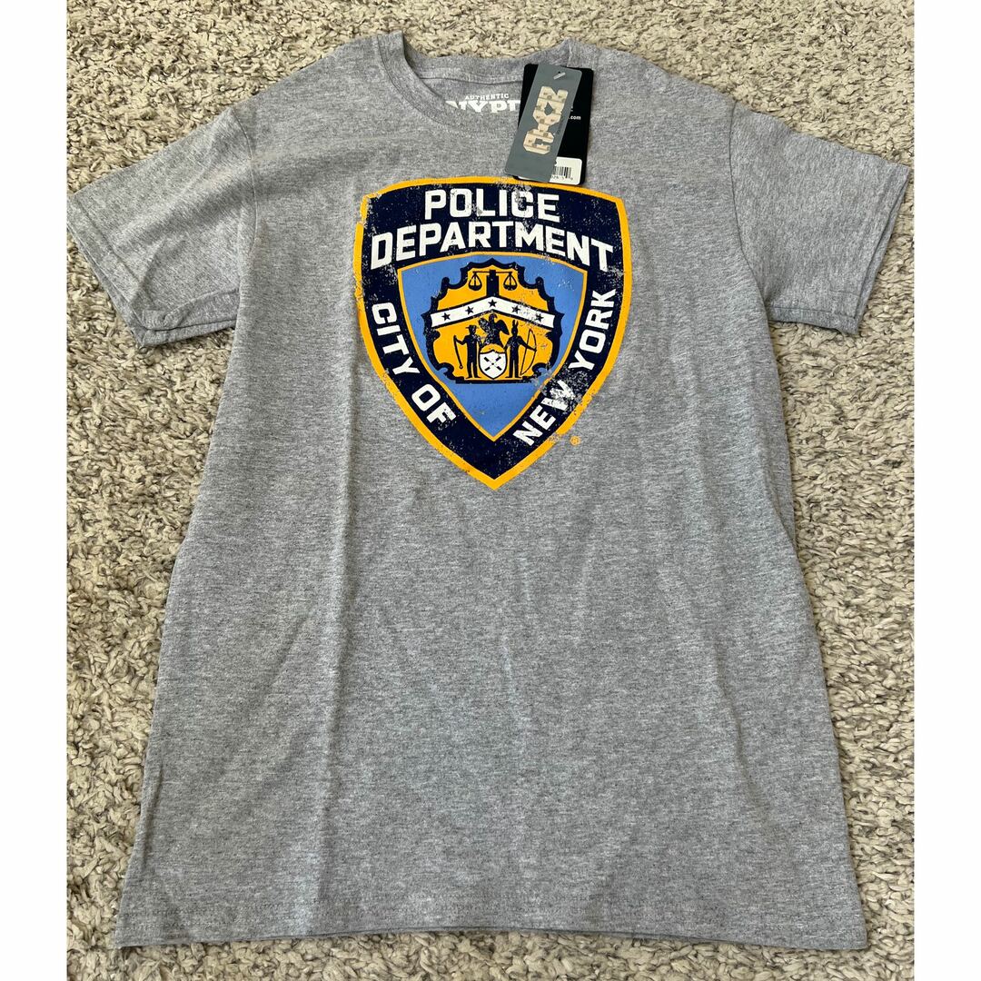 【新品タグ付き】NYPD Tシャツ キッズ/ベビー/マタニティのキッズ服男の子用(90cm~)(Tシャツ/カットソー)の商品写真