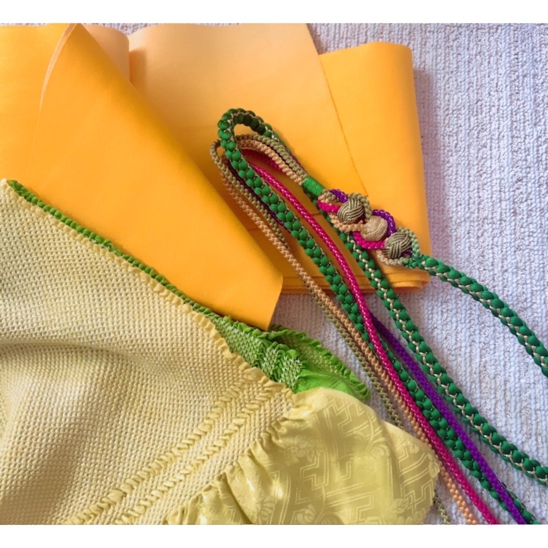 浴衣帯　ゆかた帯　1度使用　黄色系グラデーション レディースの水着/浴衣(浴衣帯)の商品写真