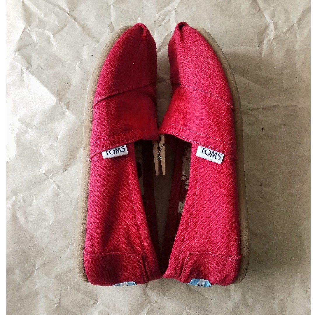 TOMS(トムズ)のTOMS✺スリッポン 23cm W6 レディースの靴/シューズ(スリッポン/モカシン)の商品写真