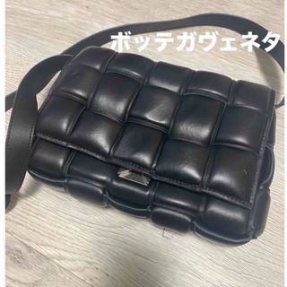 ボッテガヴェネタ(Bottega Veneta)のBOTTEAGA VENETA バッグ　ミディアムサイズ(ショルダーバッグ)