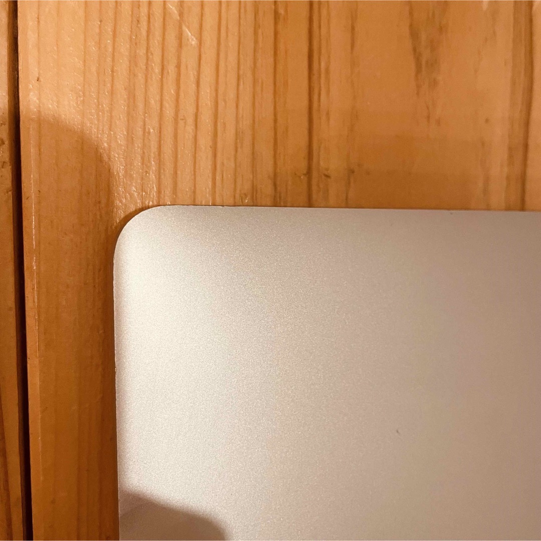 MacBook air retina 13インチ 2020
