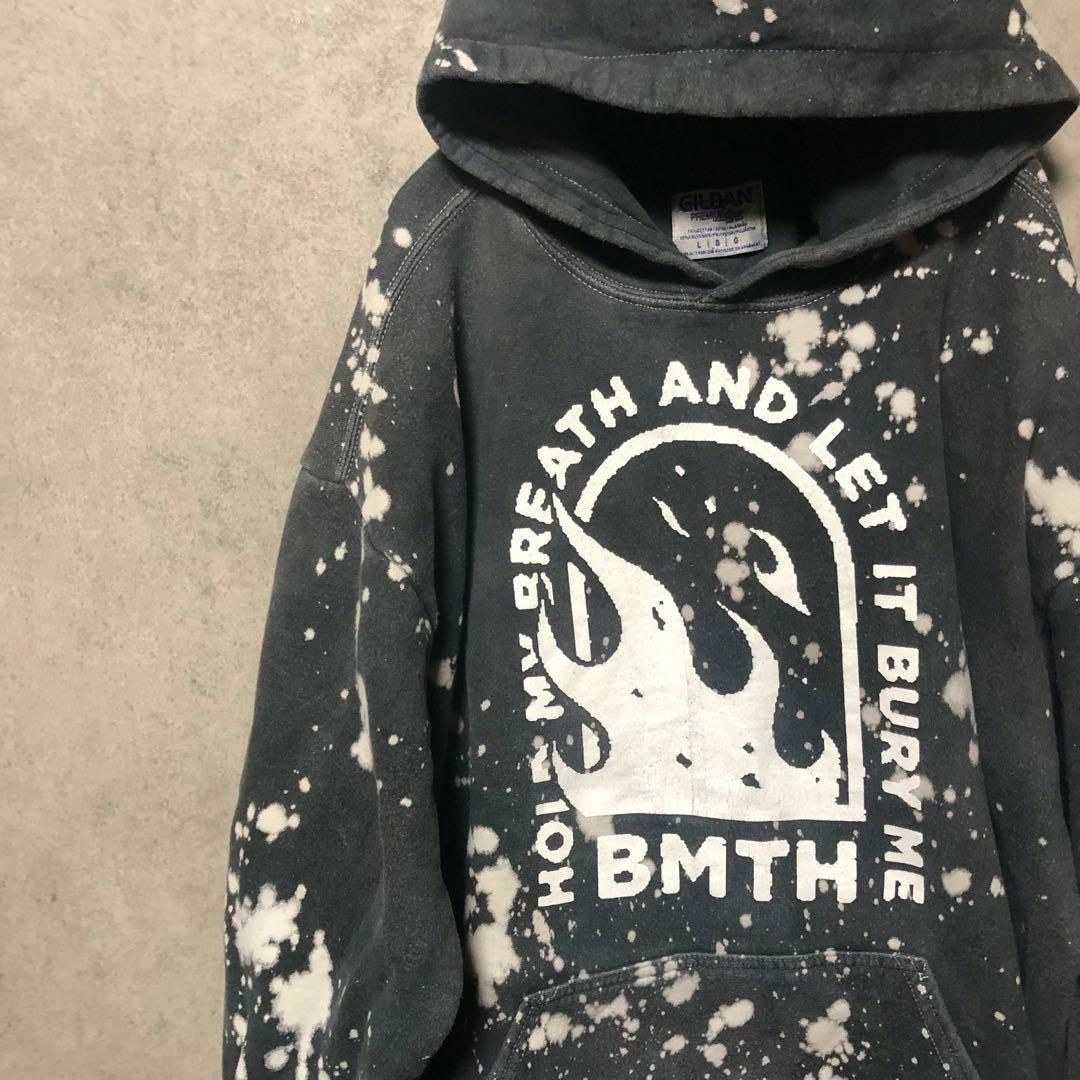 GILDAN - 【BMTH/GILDAN】プリントパーカー リリック グレー US古着の