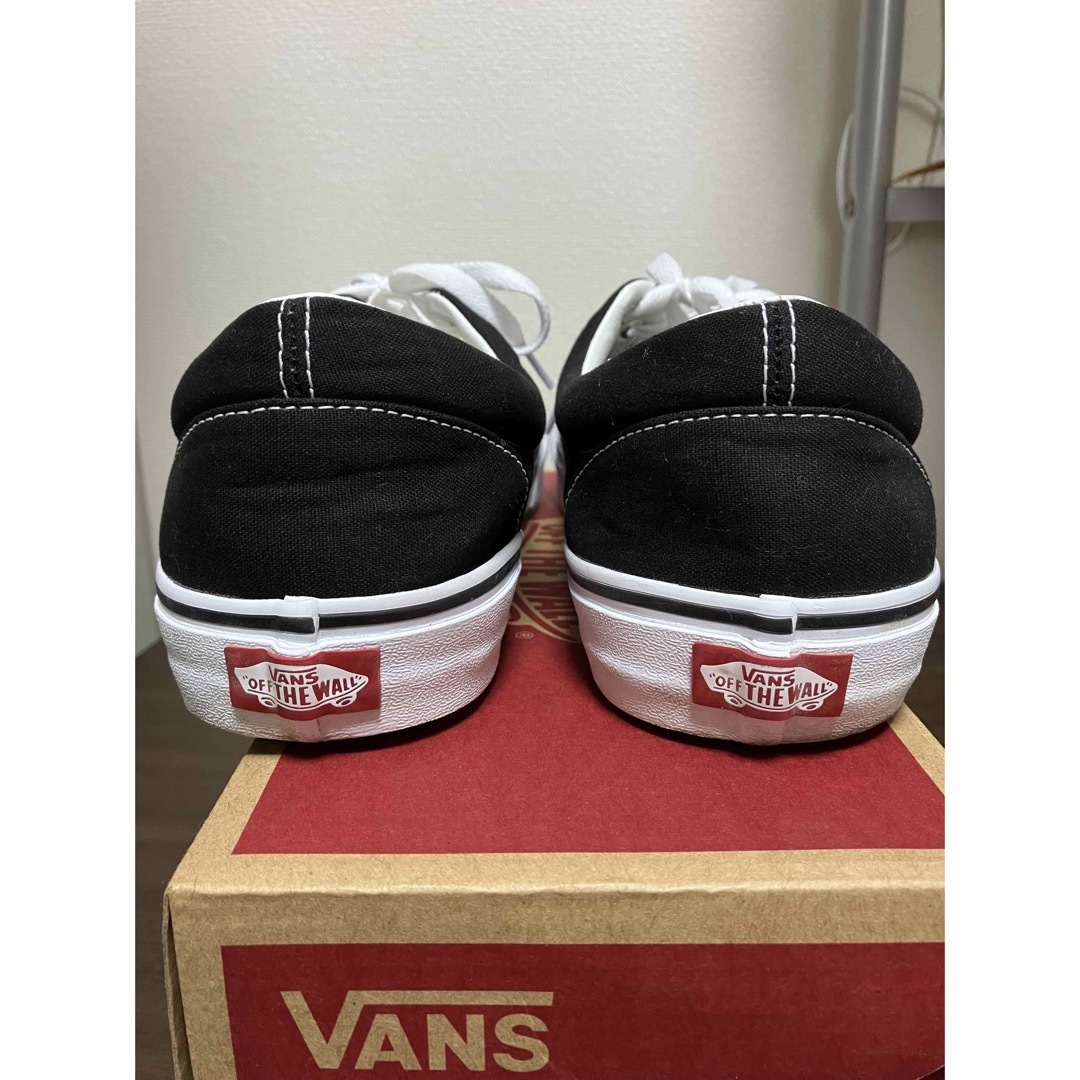 VANS(ヴァンズ)のVANS ERA BLACK 30cm 美中古 バンズ エラ メンズの靴/シューズ(スニーカー)の商品写真