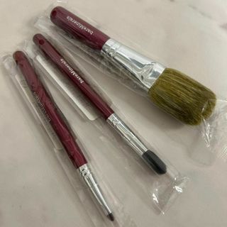 ベアミネラル(bareMinerals)の新品 ベアミネラル ブラシ3本セット ワインカラー(ブラシ・チップ)